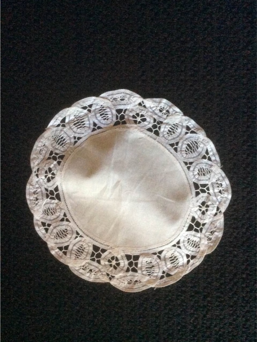 Vintage Delicate White Lace Round Doily
